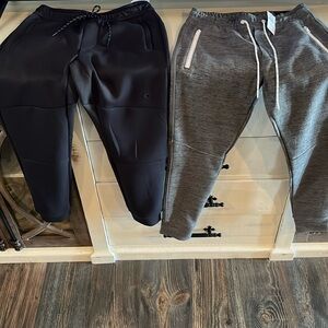 New with tags. American Eagle jogger. Size XS. 2 pair.